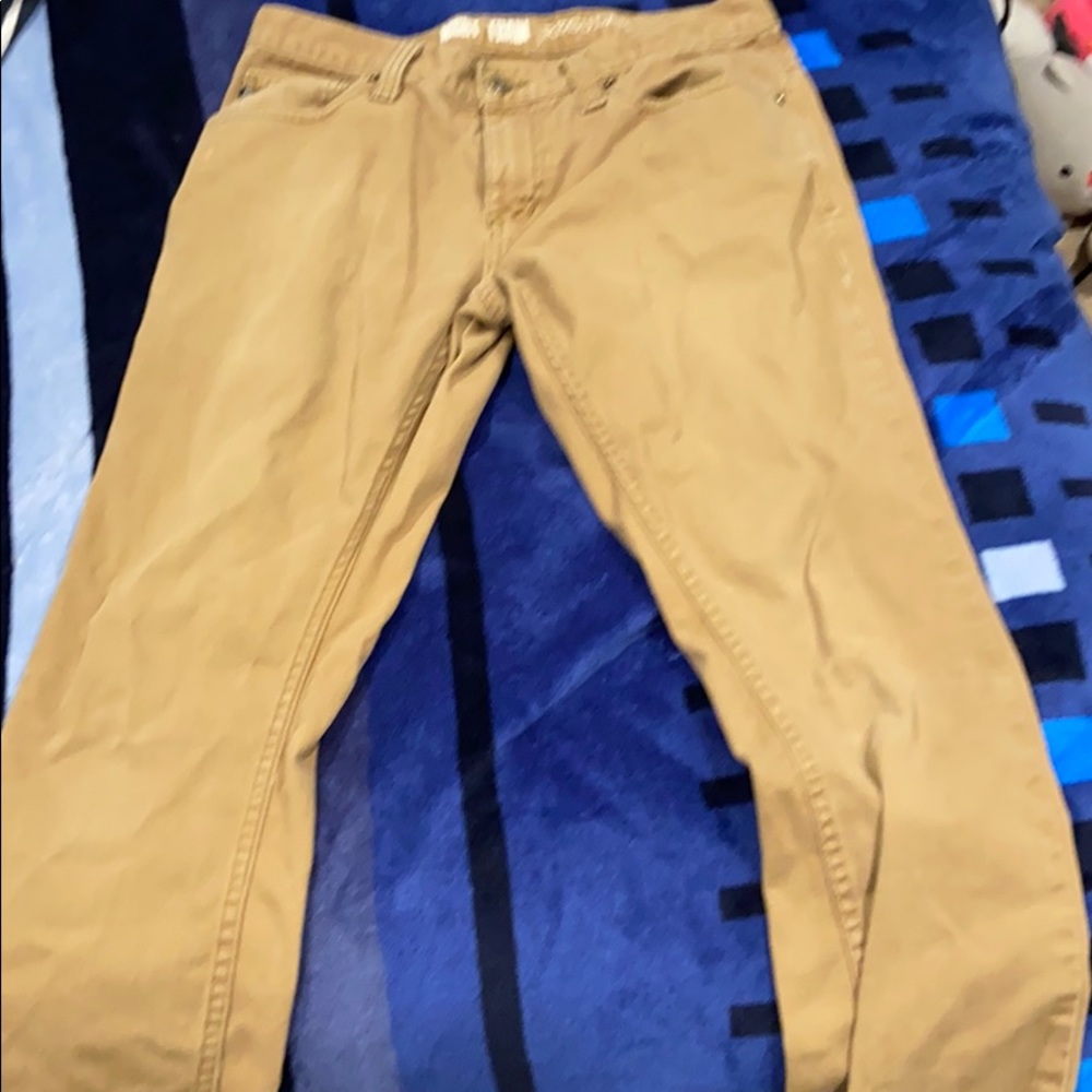 I’m selling some pants tan good Quality